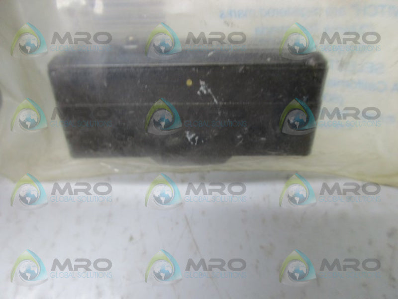 SLECTA BZ-2R-A2-BG BASIC SWITCH * NEW IN FACTORY BAG *
