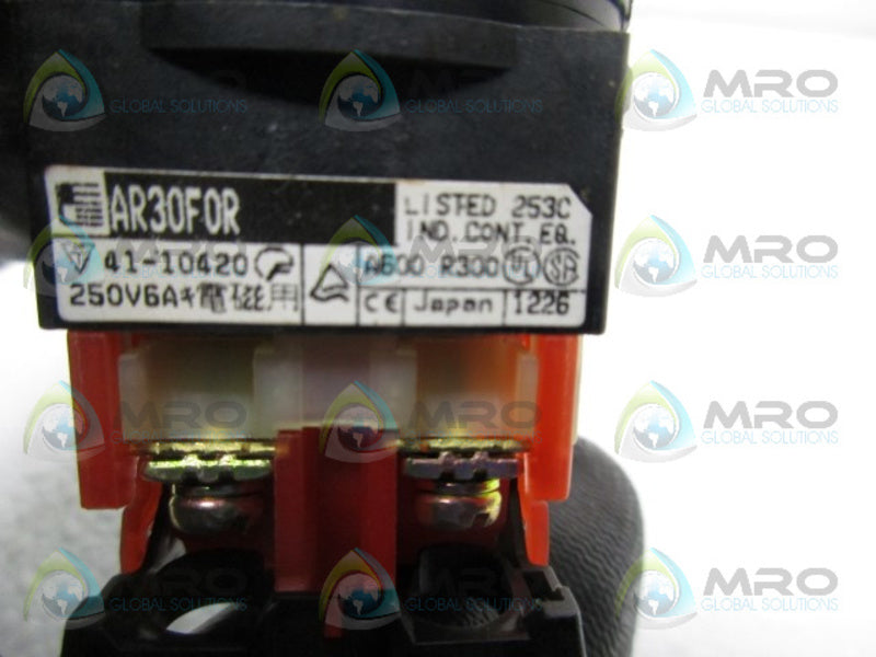 FUJI ELECTRIC AR30F0R-11S PUSHBUTTON FLUSH  NSMP
