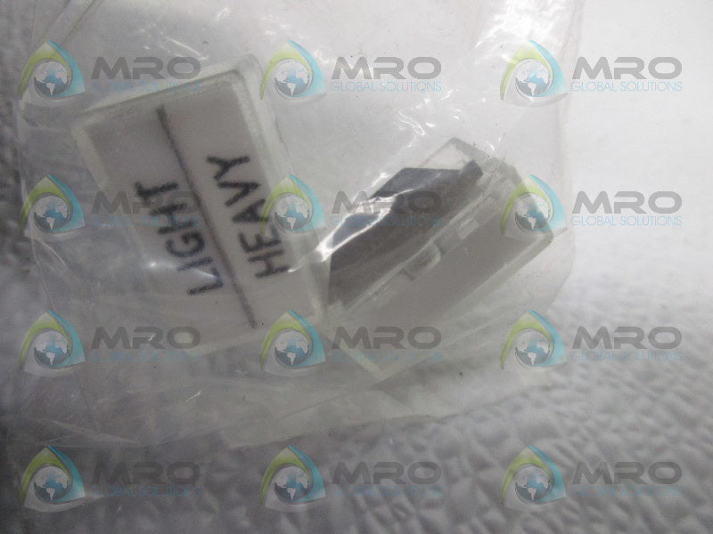 MICRO SWITCH AML51-N21W PUSHBUTTON SWITCH (BOX OF 2)  NSMP