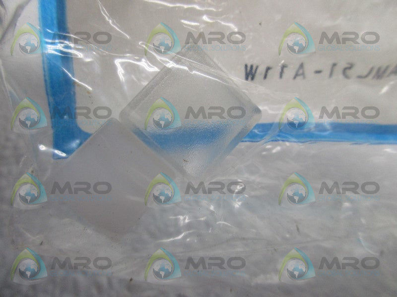 MICRO SWITCH AML51-A11W PUSHBUTTON SWITCH CAP WHITE * NEW IN FACTORY BAG *
