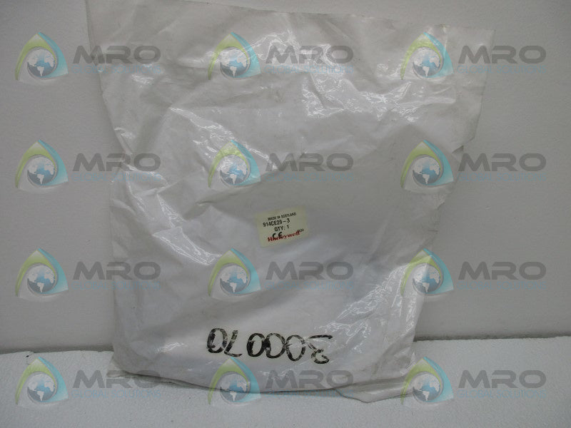 HONEYWELL 914CE29-3 ENCLOSED LIMIT SWITCH  NSMP