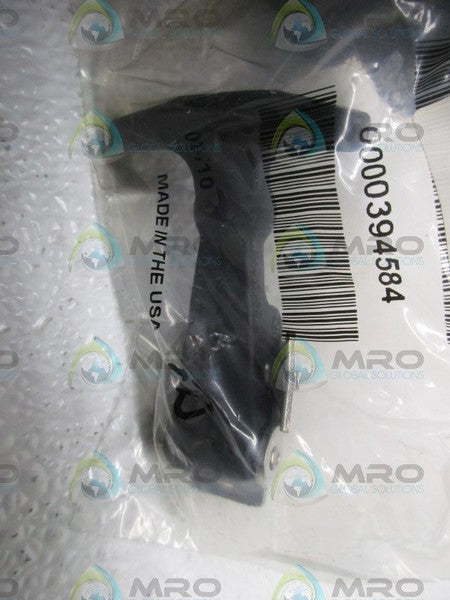 SOUTHCO 37-10-071-20 1 PIECE FLEXIBLE HANDLE LATCH * NEW IN FACTORY BAG *