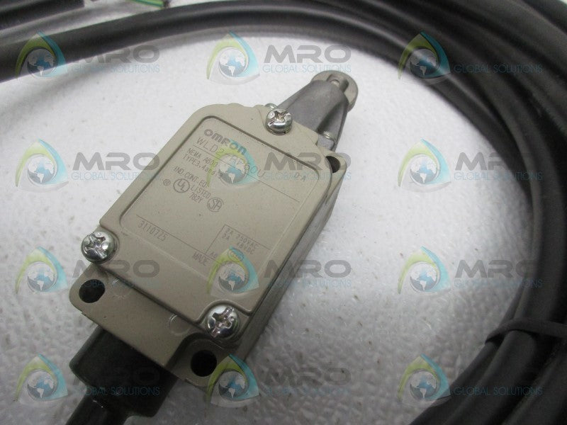 OMRON WLD2-RP60U PROXIMITY SENSOR W/ CABLE  UNMP