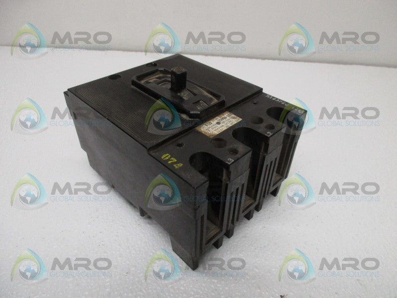 ITE EE3-B040Z CIRCUIT BREAKER  UNMP