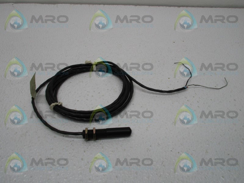 MICRO SWITCH FE-MTR2 PHOTOELECTRIC SENSOR  UNMP