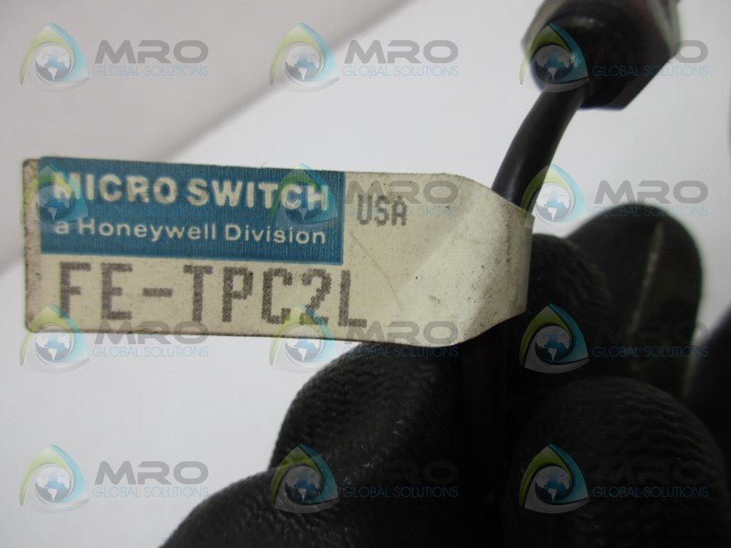 MICRO SWITCH FE-TPC2L PHOTO AUTOMATION SENSOR  UNMP