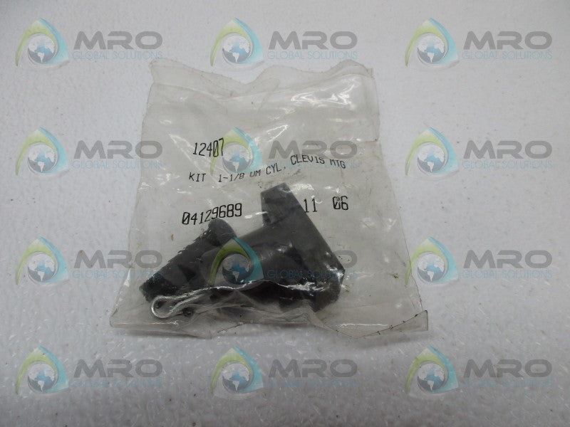 INDUSTRIAL MRO 12407 1-1/8 UM CYL CLEVIS MTG KIT * NEW IN FACTORY BAG *