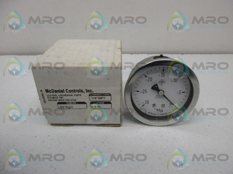 MCDANIEL CONTROLS 1/4" NPT -30"HG PRESSURE GAUGE  NSMP
