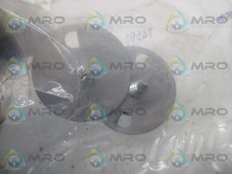 INDUSTRIAL MRO T459908 SCREW AF296 * NEW IN FACTORY BAG *