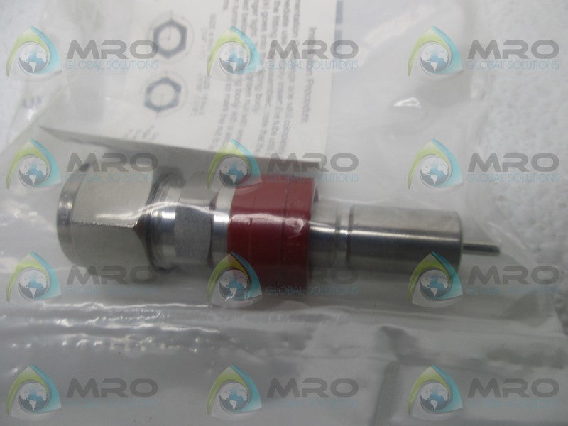 PARKER 8Z-Q8VY-SS MALE COUPLING * NEW IN FACTORY BAG *