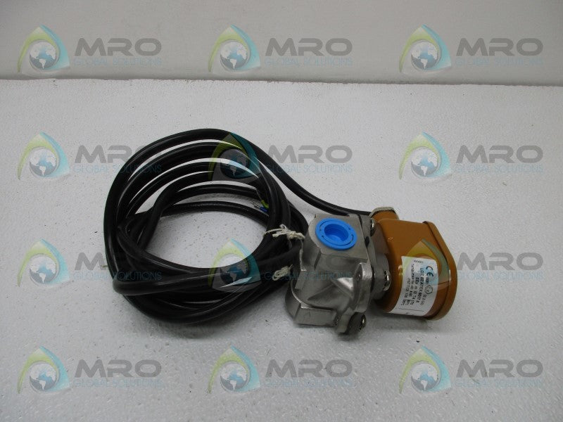 PARKER 72218RN3TE00G1VZ01P2 VALVE  NSMP
