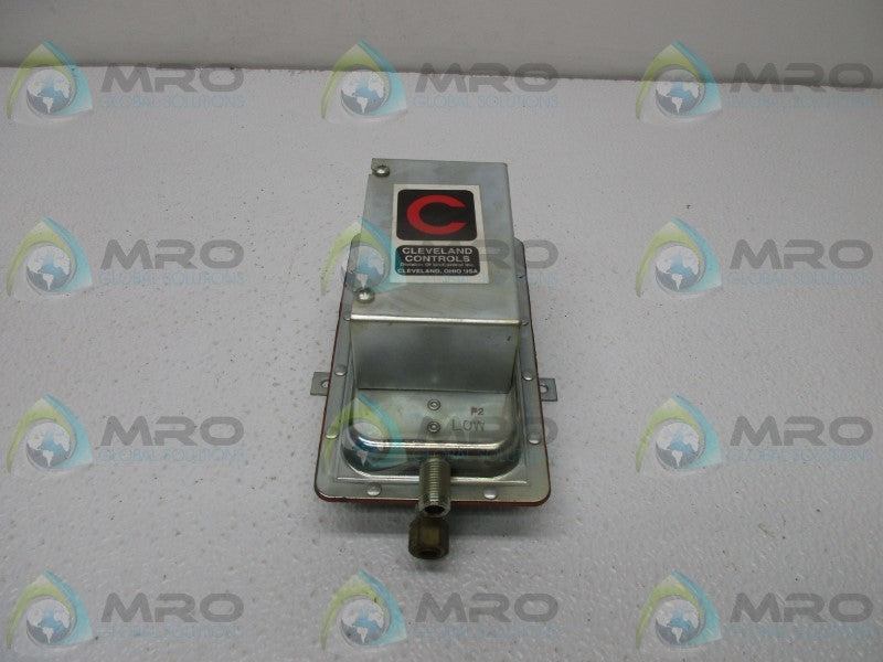 CLEVELAND CONTROLS AFS-262 AIR PRESSURE SWITCH  UNMP