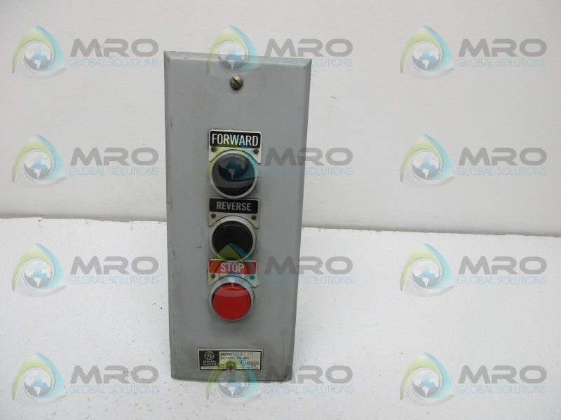 GENERAL ELECTRIC CR2943NB333B PUSHBUTTON STATION  UNMP