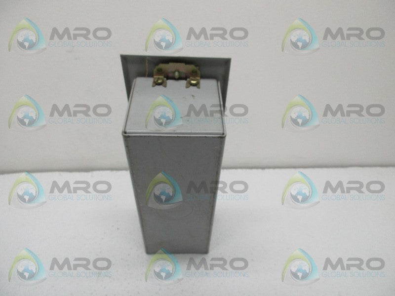 GENERAL ELECTRIC CR2943NB333B PUSHBUTTON STATION  UNMP