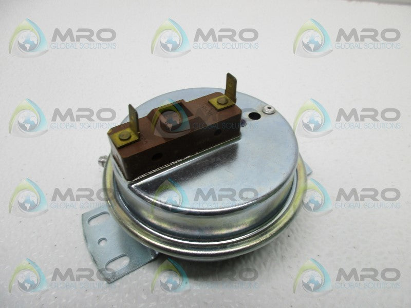 TDI FS4428-700 PRESSURE SWITCH  UNMP