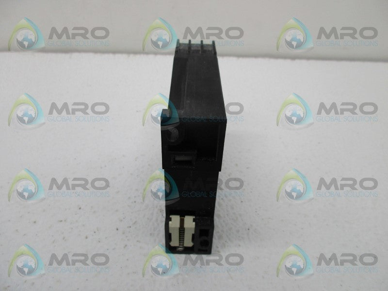 SIEMENS 7PU2020-1AN20 ON DELAY TIMER  UNMP