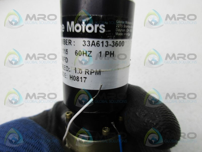 GLOBE MOTORS 33A613-3600 AC MOTOR  UNMP