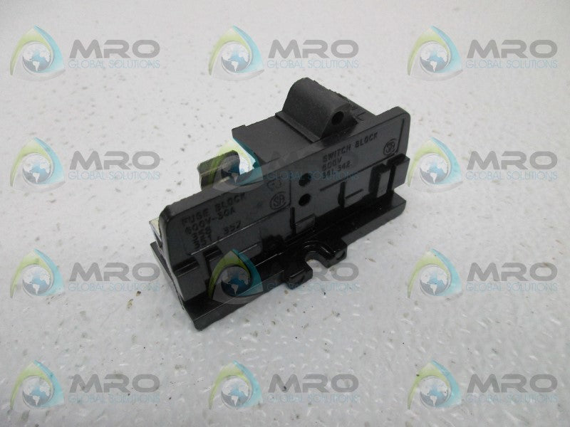 BUCHANAN 600V-30A FUSE BLOCK  NSNP