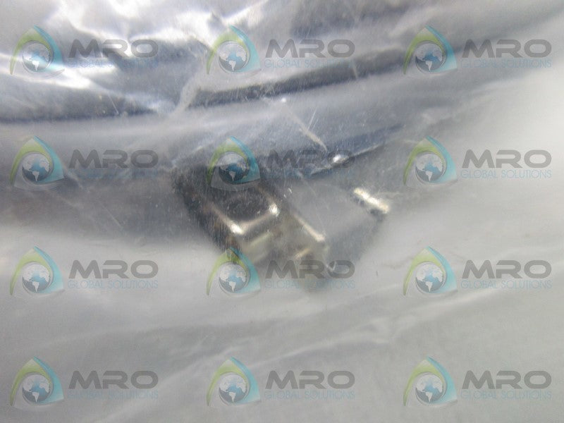 L COM CSM9MM-25 ECONOMY MOLDED DB9 * NEW IN FACTORY BAG *