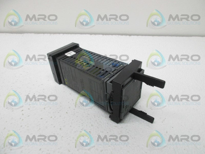 CAL CONTROLS 99221F TEMPERATURE CONTROLLER  NSMP