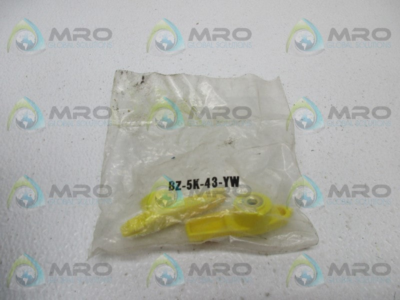SWAGELOK BZ-5K-43-YW YELLOW NYLON HANDLE KIT (PKG OF 2) * NEW IN FACTORY BAG *