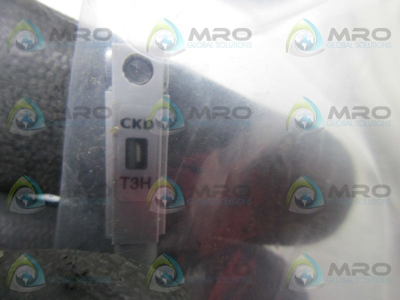 CKD T3H REED SWITCH CYLINDER SENSOR * NEW IN FACTORY BAG *