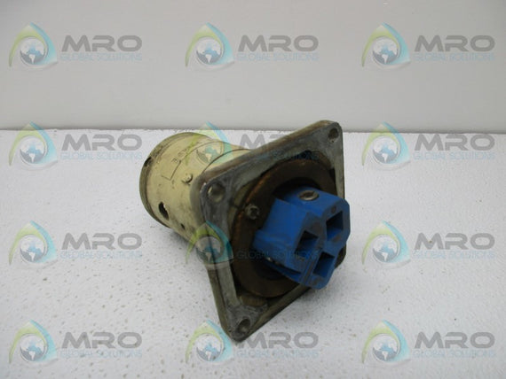 CROUSE HINDS AR1038 ARKTITE RECEPTACLE (AS PICTURED) * USED *