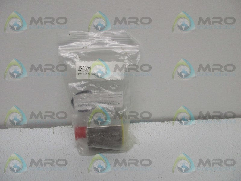 IFM EFECTOR U30026 PIPE REDUCING ADAPTER * NEW IN FACTORY BAG *