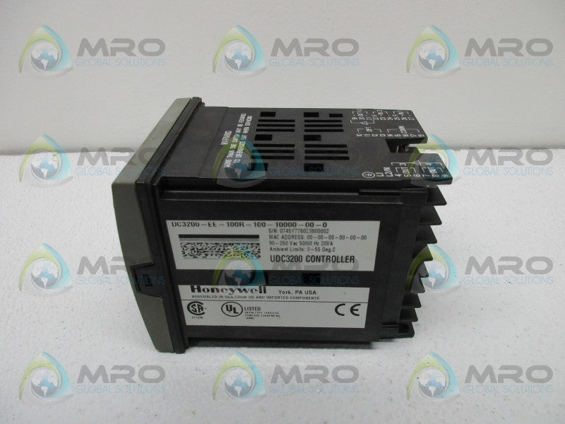 HONEYWELL DC3200-EE-100R-100-10000-00-0 TEMPERATURE CONTROLLER  NSNP