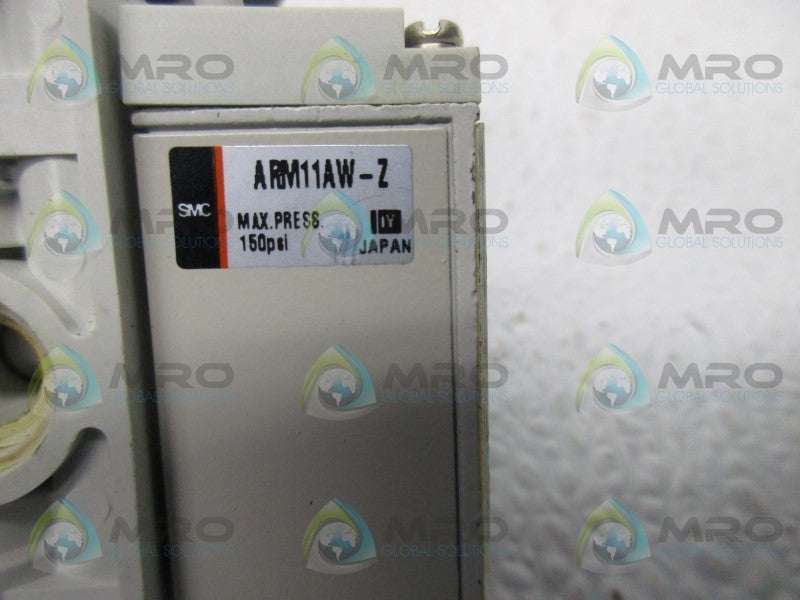SMC ARM11AW-Z MANIFOLD REGULATOR  UNMP