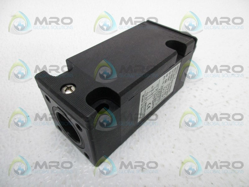TELEMECANIQUE ICE-947/EN50041 LIMIT SWITCH (AS PICTURED)  NSNP