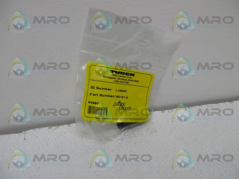 TURCK B5131-0 CONNECTOR * NEW IN FACTORY BAG *