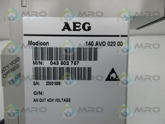 SCHNEIDER ELECTRIC 140AVO02000 ANALOG OUTPUT MODULE * NEW IN BOX *