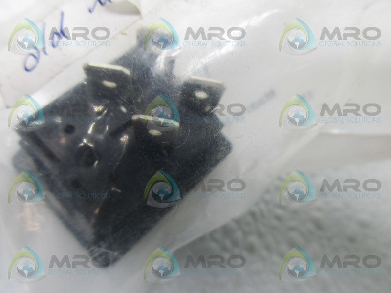 ARCOLECTRIC C1353ALGNB  129-426 SWITCH  NSMP