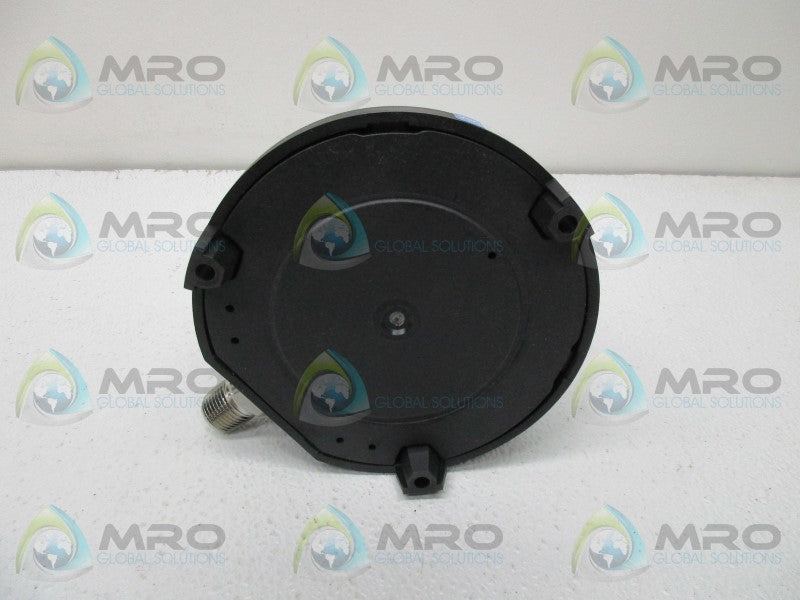 WIKA 9834915 PRESSURE GAUGE 2,000PSI  NSMP