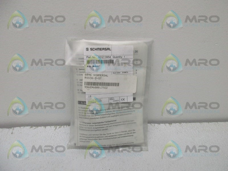 SCHMERSAL 101213954 SENSOR * NEW IN FACTORY BAG *