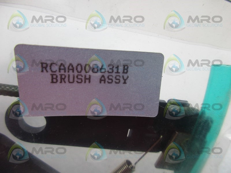 UNITED EQUIPMENT RCAA008631B BRUSH ASSEMBLY * NEW IN FACTORY BAG *