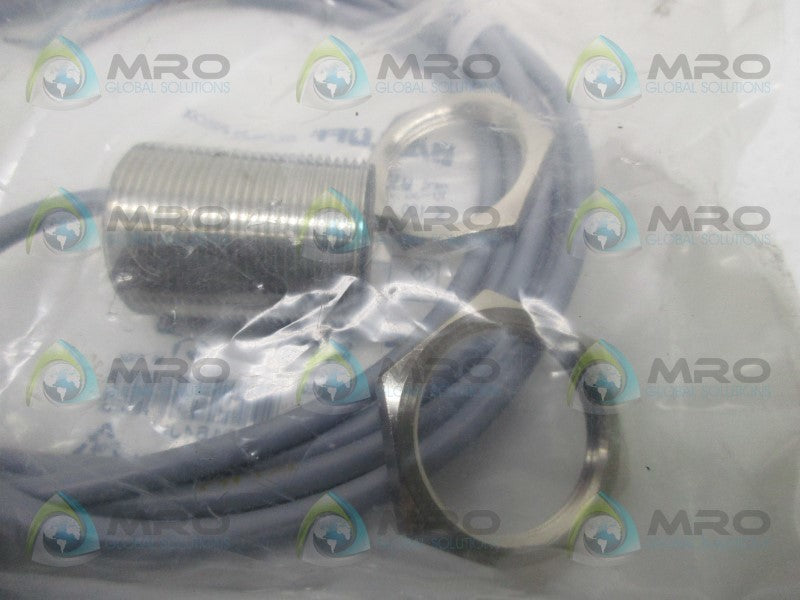 BALLUFF BESM30MF-USC15B-BV03 INDUCTIVE SENSOR  NSMP