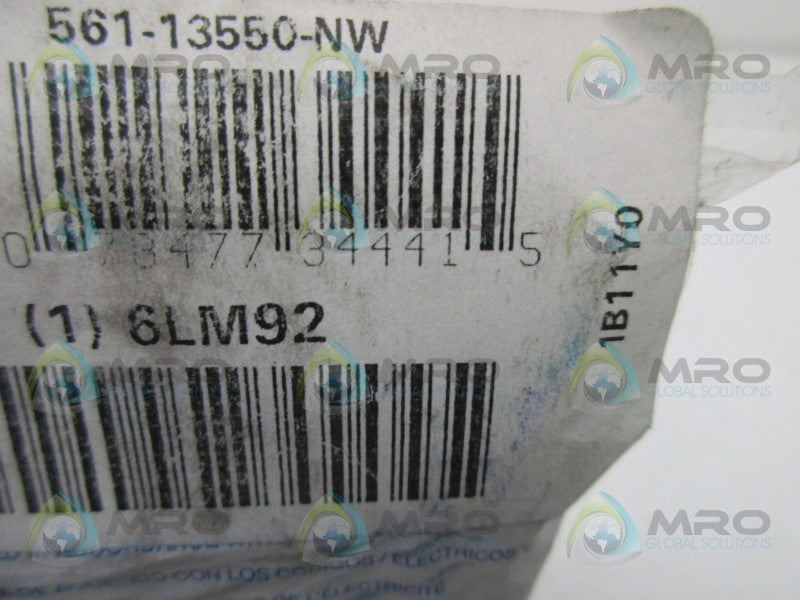 LEVITON 6LM92 FLUORESCENT LAMPHOLDER  NSMP
