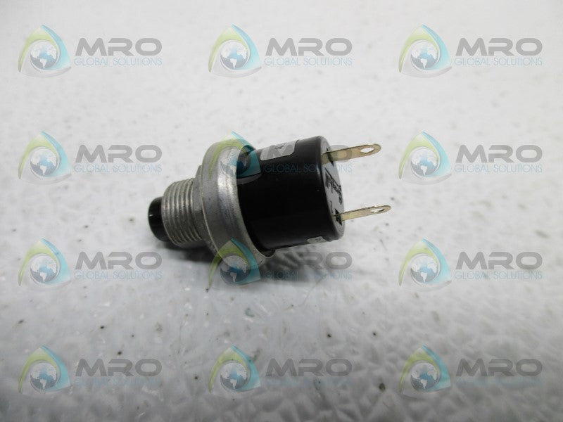 GRAYHILL 4002 PUSHBUTTON SWITCH  NSNP
