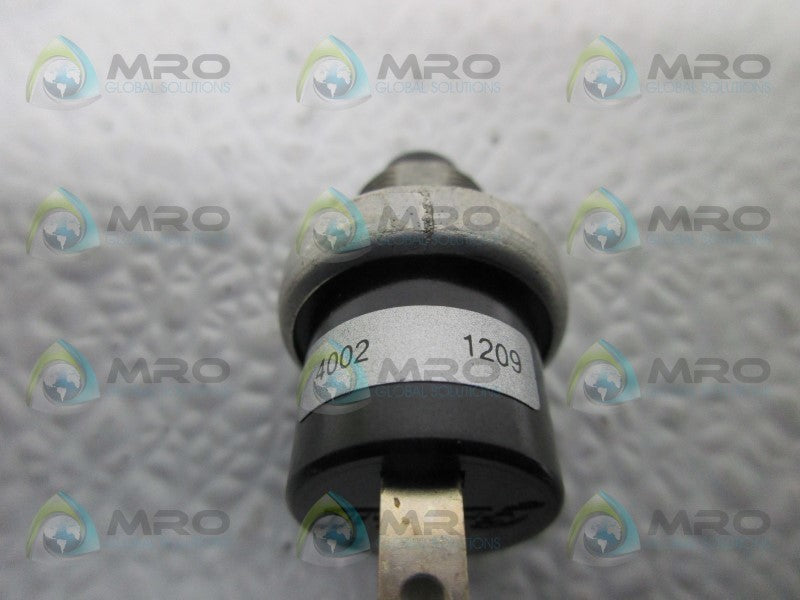 GRAYHILL 4002 PUSHBUTTON SWITCH  NSNP