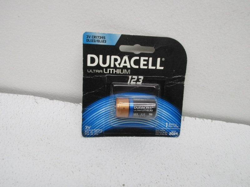 DURACELL DL123ABU BATTER 3V * NEW IN ORIGINAL PACKAGE *