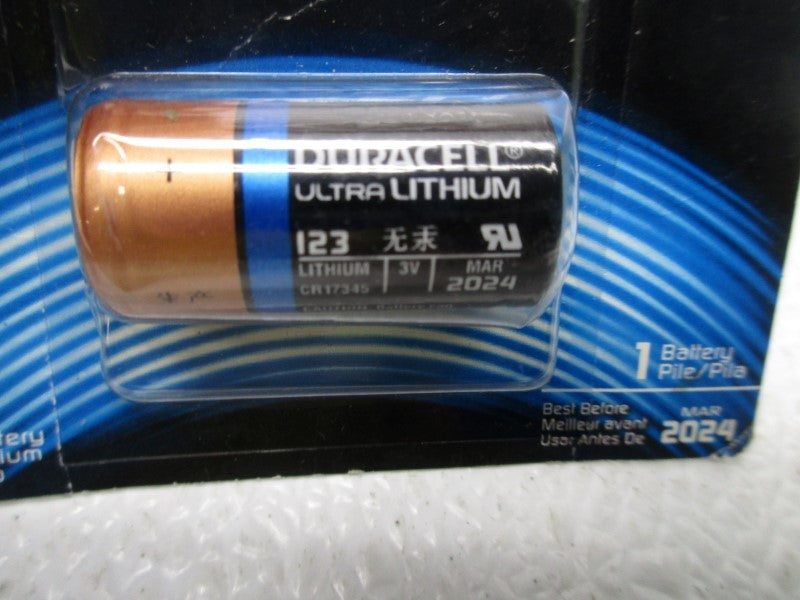 DURACELL DL123ABU BATTER 3V * NEW IN ORIGINAL PACKAGE *