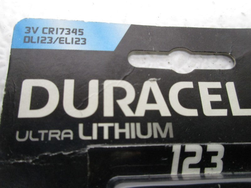 DURACELL DL123ABU BATTER 3V * NEW IN ORIGINAL PACKAGE *