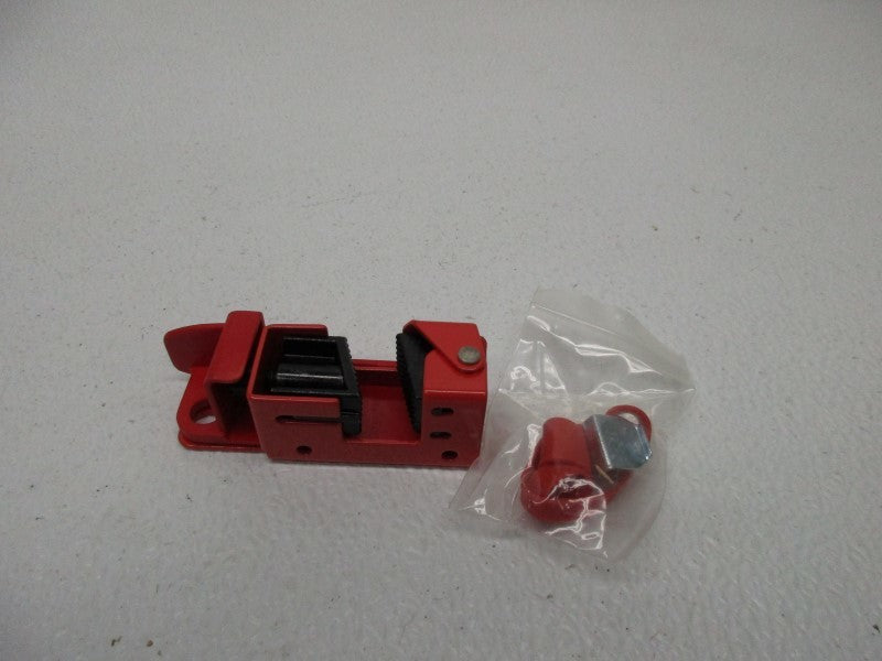 MASTER LOCK 491B CIRCUIT BREAKER LOCKOUT * NEW IN FACTORY BAG *