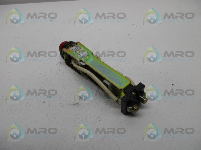 FUJI ELECTRIC SL102R SIGNAL LAMP  NSMP