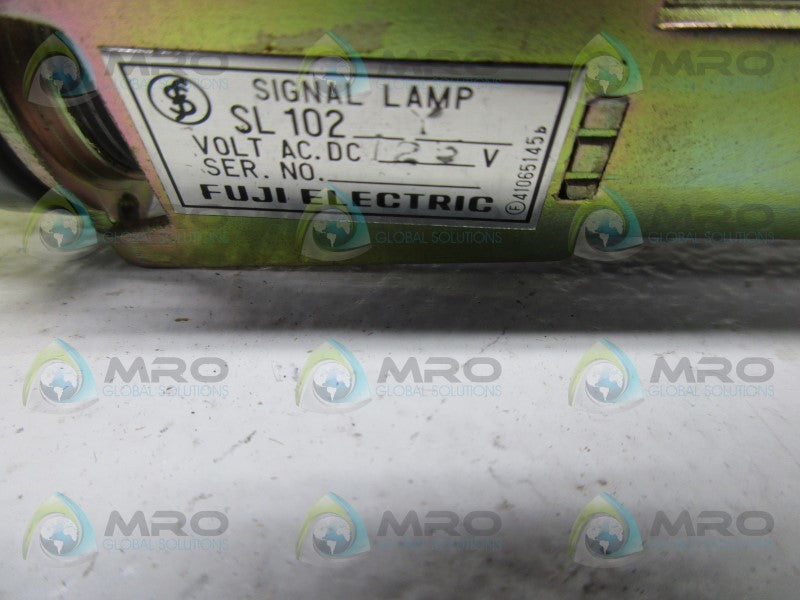 FUJI ELECTRIC SL102Y SIGNAL LAMP 125V  NSNP