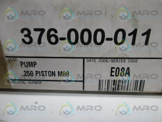 GRACO 376-000-011 MANZEL LUBRIQUIP LUBRICATOR * NEW IN BOX *