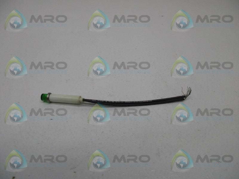 IDI 2152A5 PILOT LIGHT GREEN  UNMP