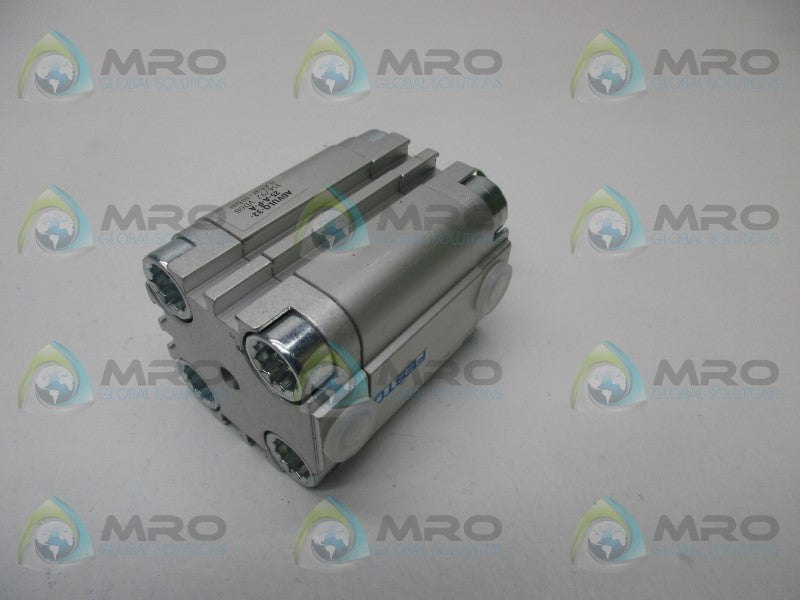 FESTO ADVULQ-32-25-A-P-A COMPACT CYLINDER  NSNP